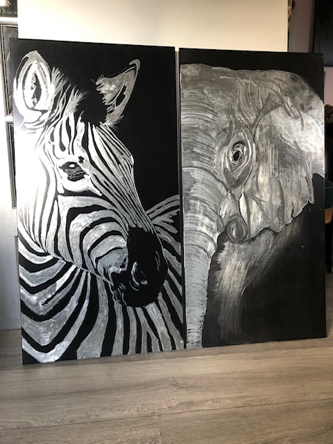 Zebra en olifant